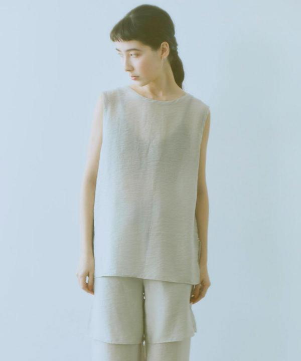 ripple silk mix  スリーブレスプルオーバー