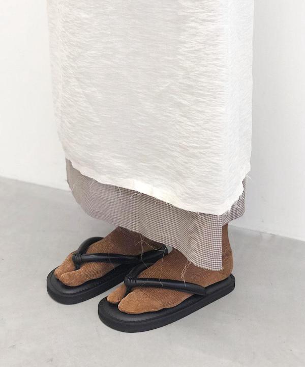 K P FLIP-FLOPS