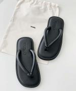 K P FLIP-FLOPS