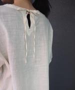 ハンドステッチ刺繍ブラウスT
