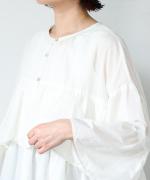 コットンシルクシャンブレー　ケープブラウス