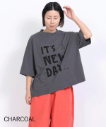 ラフィ天竺　プリントT(IT'S A NEW DAY)